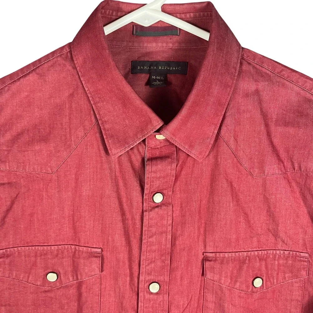 Banana Republic Western Shirt Mens L Red Pearl Snap Cotton Long Sleeve 16-16.5